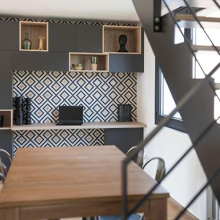 מנטון סן ברנרד Maison De Vacances 220M2 Vue Lac Et Chateau מראה חיצוני תמונה